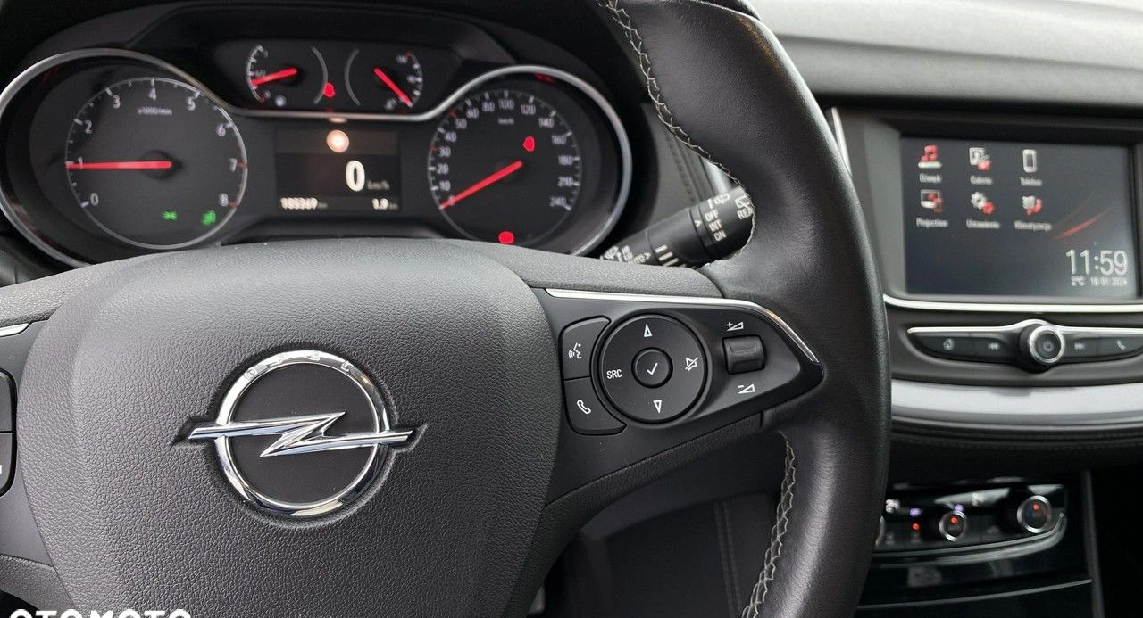 Opel Grandland X cena 74900 przebieg: 105000, rok produkcji 2017 z Skępe małe 352
